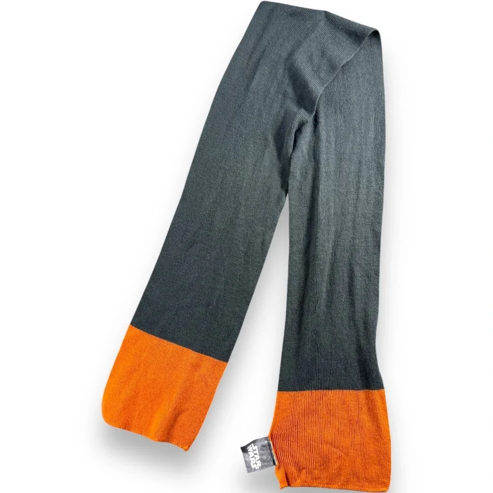Star Wars Lucasfilm Scarf Kids OSFM Orange Gray Lightweight Winter Knit 58 inch